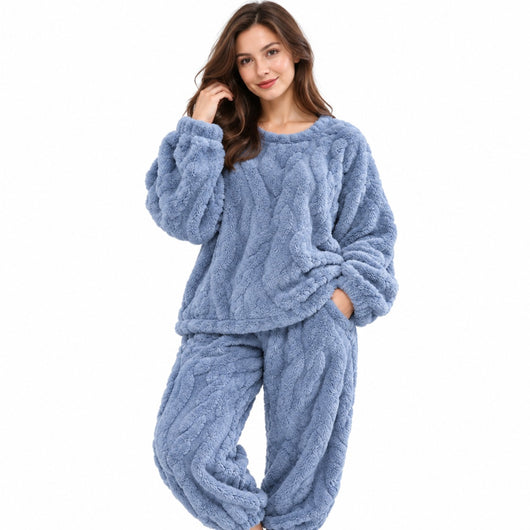Pyjama douceur polaire bleu offert